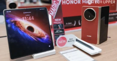HONOR Magic V6 สมาร์ตโฟนจอพับรุ่นใหม่ ความจุ 16GB + 512GB วางจำหน่ายแล้ว ราคา 67,999 บาท มีให้เลือก 3 สี ได้แก่ สีแดง, สีทอง และสีขาว